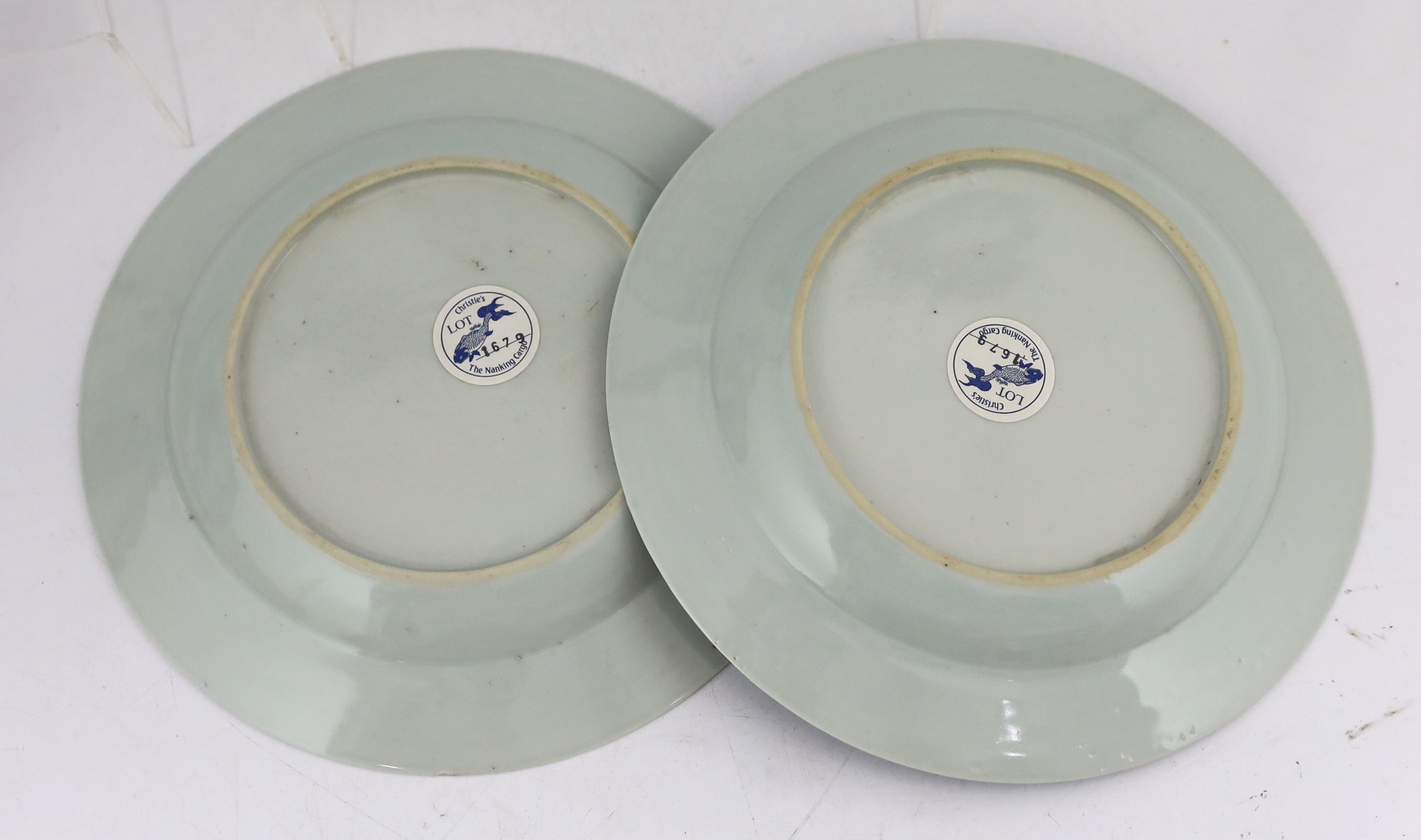 A set of twelve Chinese Nanking Cargo ‘Boatman’ blue and white plates, Qianlong period